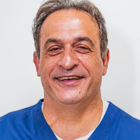 Dr Chris Karikios